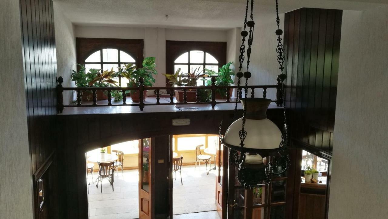 Hotel Montero Mondoñedo エクステリア 写真